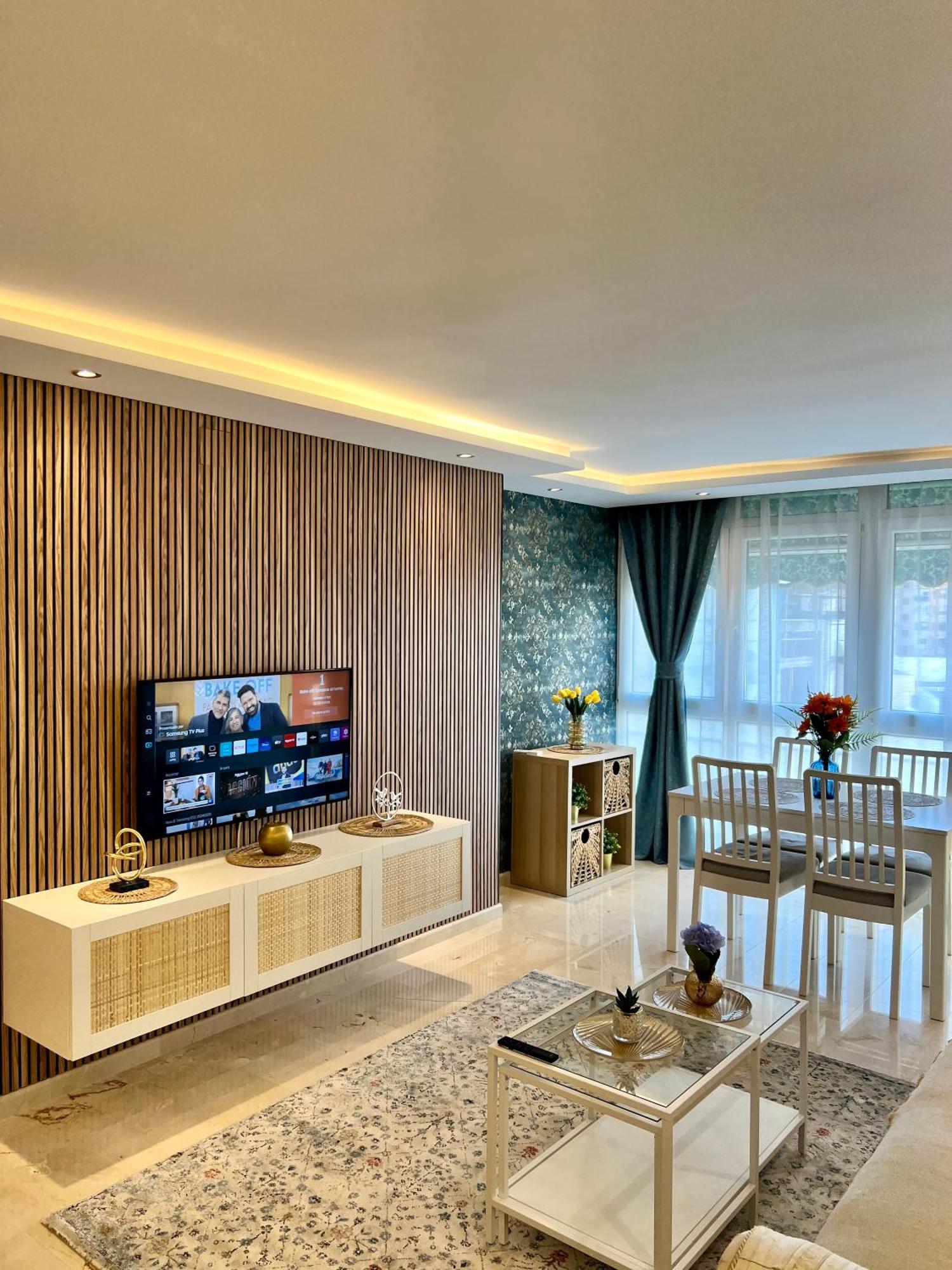 Apartamentos Prestige Suites Malaga IV Buitenkant foto